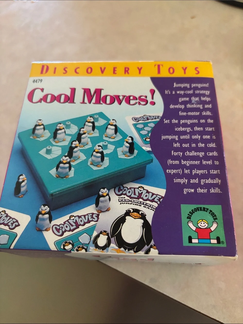 Discovery Cool Moves! Kids Strategy Game - Teal, White & Yellow